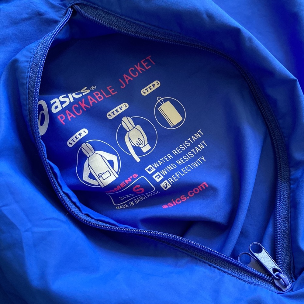 ASICS packable jacket - Picture 5 of 6